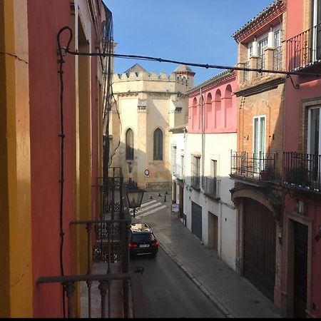 Sevilla Room, View To The City Extérieur photo