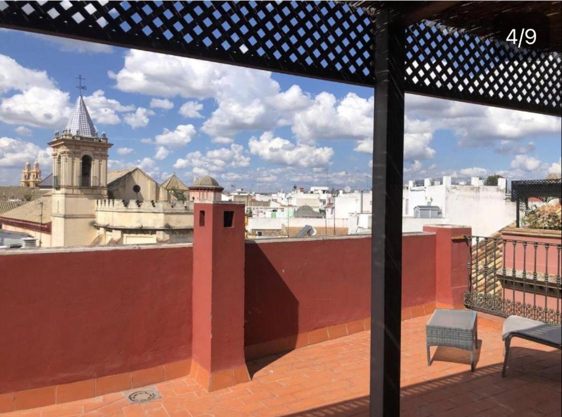 Sevilla Room, View To The City Extérieur photo